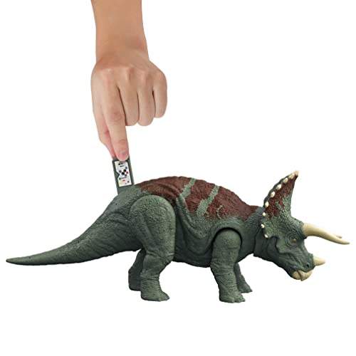 Mattel Jurassic World Dominion Roar Strikers Triceratops Dinosaur Action Figure with Roaring Sound and Attack Action, Toy Gift Physical & Digital Play