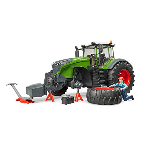 Bruder Fendt 1050 Vario Tractor with Repair Accessories