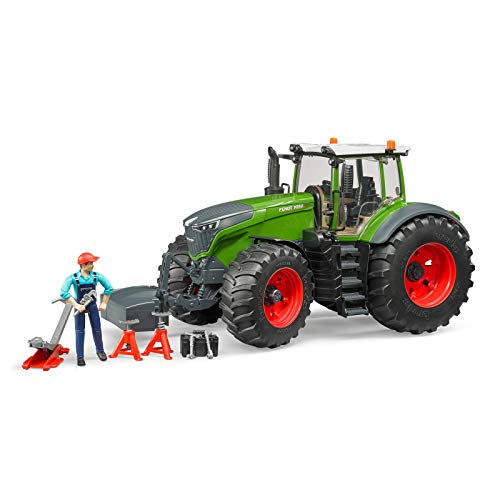 Bruder Fendt 1050 Vario Tractor with Repair Accessories