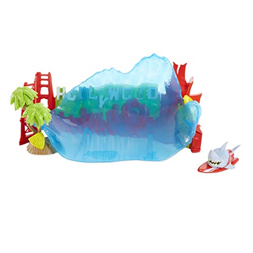 Shreddin' Sharks Tsunami Showdown Playset for Collectible Stunt Figures - sctoyswholesale