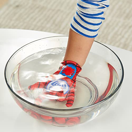 Spidey and His Amazing Friends Spidey Water Web Glove, Marvel Preschool Water Toy with Green Goblin Target, 3+ Years