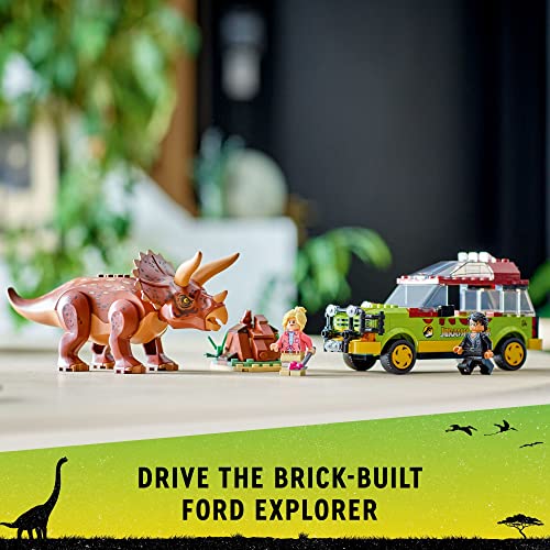 LEGO Jurassic Park Triceratops Research 76959 Jurassic World Toy, Fun Summer Toy and Birthday Gift Idea for Kids Ages 8 and Up, Featuring a Buildable Ford Explorer Car Toy and Dinosaur Figure