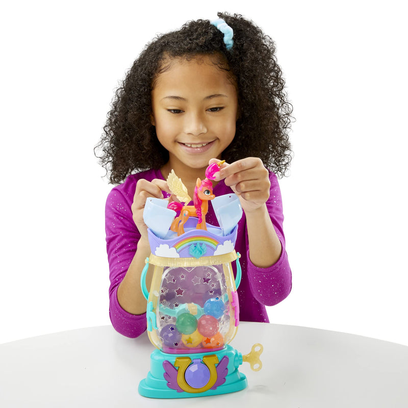 My Little Pony: A New Generation Movie Sparkle Reveal Lantern Sunny Starscout - Light Up Toy with 25 Pieces, Surprise Reveals for Kids