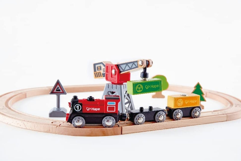 Hape Cargo Delivery Loop Train and Railway Toy Set Multicolor, 19.69" L x 15.75" W x 4.72" H